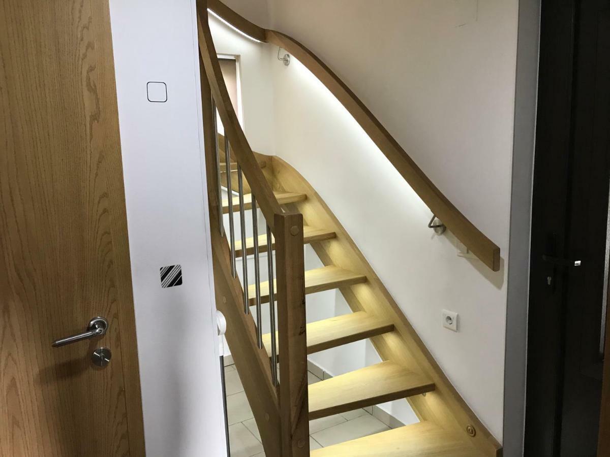 Вилла Liveza House Miklavz pri Ormozu Экстерьер фото
